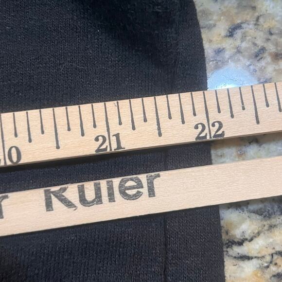 Betty Boop Women’s Size Large Angel Wings “Born to Rise” Graphic Hoodie Black - Picture 6 of 8